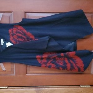 Democracy black and red Rose Vest